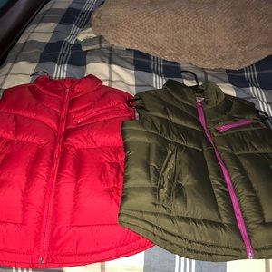 Puffer Vests by Arizona Jeans Red and Olive Green